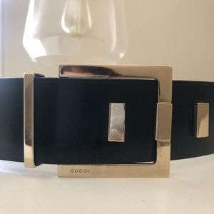 Gucci belt with dust bag